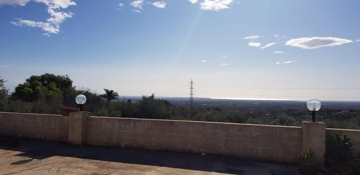 Villa Enea - Ad Uso Esclusivo Dei Nostri Ospiti Solarino Extérieur photo